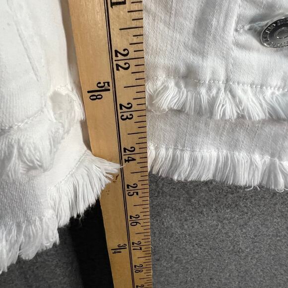Susan Graver Stretch Denim Size M White Button-Front Frayed Jean Jacket - Picture 5 of 9